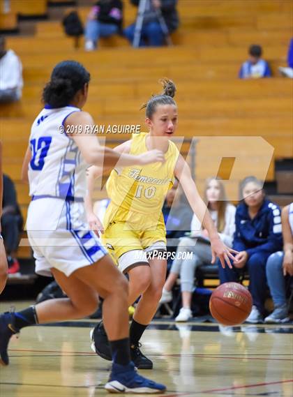 Thumbnail 2 in Temecula Valley vs. Beaumont photogallery.