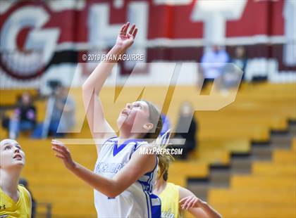 Thumbnail 2 in Temecula Valley vs. Beaumont photogallery.