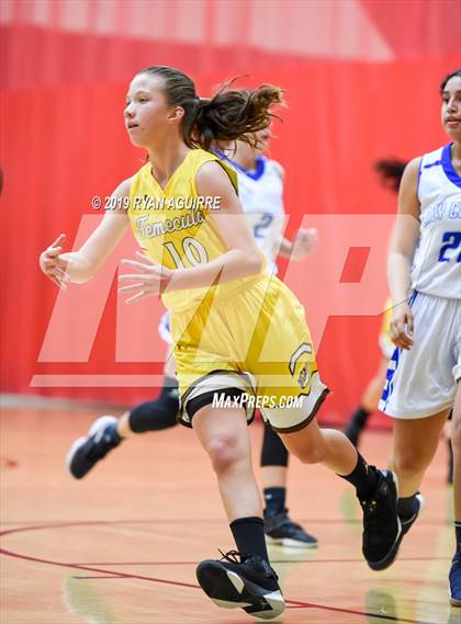 Thumbnail 2 in Temecula Valley vs. Beaumont photogallery.