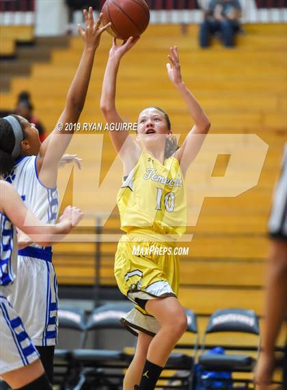 Thumbnail 3 in Temecula Valley vs. Beaumont photogallery.