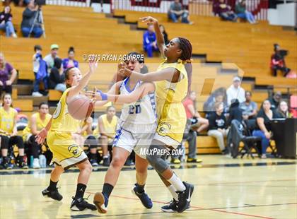 Thumbnail 3 in Temecula Valley vs. Beaumont photogallery.