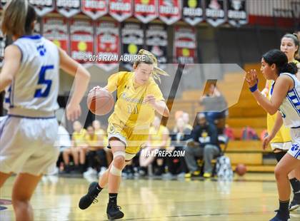 Thumbnail 3 in Temecula Valley vs. Beaumont photogallery.