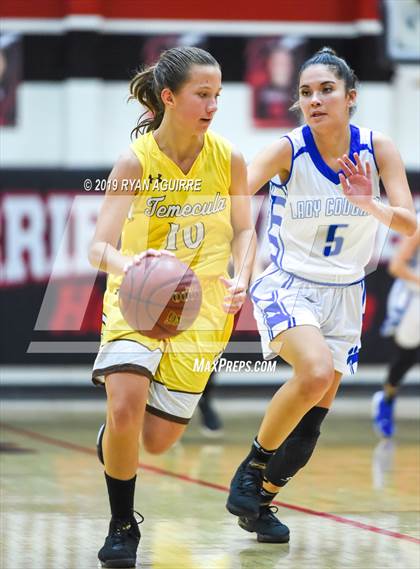 Thumbnail 3 in Temecula Valley vs. Beaumont photogallery.