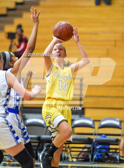 Thumbnail 2 in Temecula Valley vs. Beaumont photogallery.