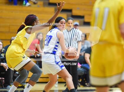 Thumbnail 3 in Temecula Valley vs. Beaumont photogallery.