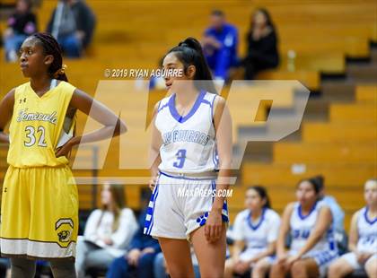 Thumbnail 2 in Temecula Valley vs. Beaumont photogallery.