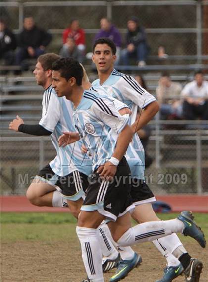Thumbnail 2 in Taft @ El Camino Real (CIF LACS Playoffs) photogallery.