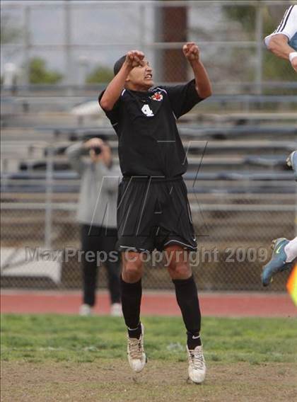 Thumbnail 2 in Taft @ El Camino Real (CIF LACS Playoffs) photogallery.