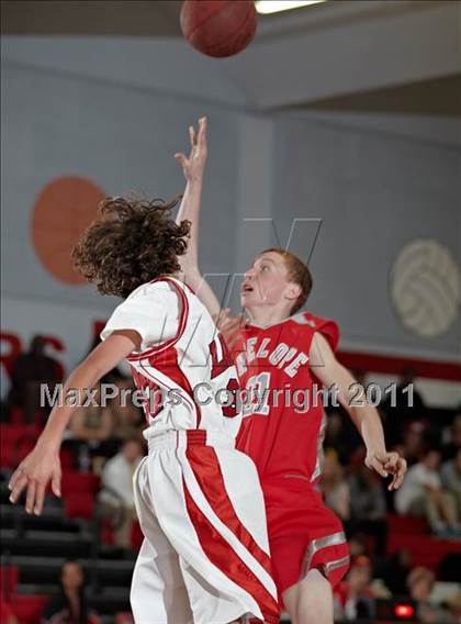 Thumbnail 3 in Antelope @ Cordova photogallery.