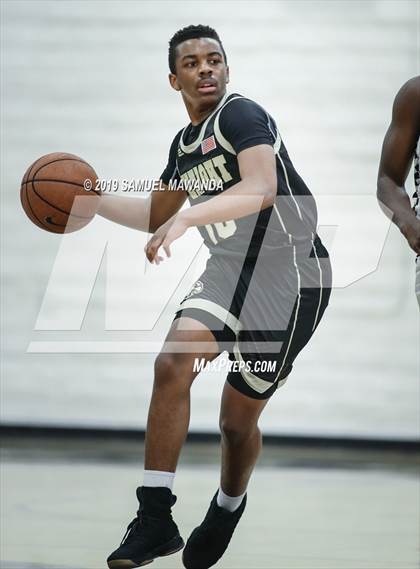 Thumbnail 2 in  Crespi vs Knight (5th West Valley Tip Off Tournament) photogallery.