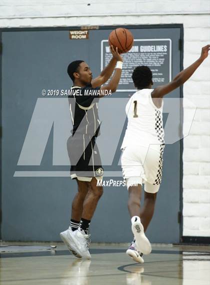 Thumbnail 1 in  Crespi vs Knight (5th West Valley Tip Off Tournament) photogallery.