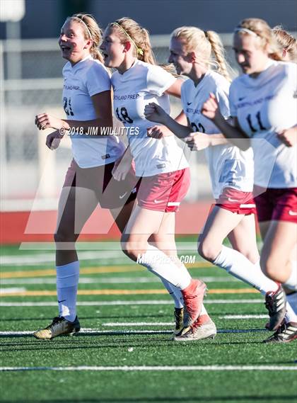 Thumbnail 3 in Chino Valley vs. Northland Prep Academy  (AIA 2A Final) photogallery.