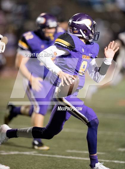 Thumbnail 2 in New Canaan @ Westhill photogallery.
