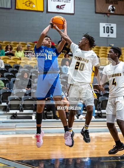 Thumbnail 2 in Saint Pauls @ Fairmont (Robeson County Shootout) photogallery.