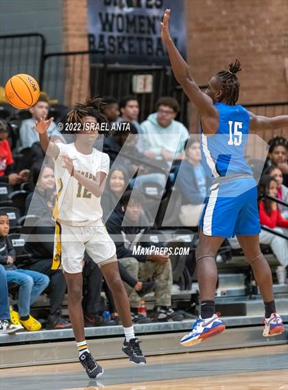Thumbnail 3 in Saint Pauls @ Fairmont (Robeson County Shootout) photogallery.