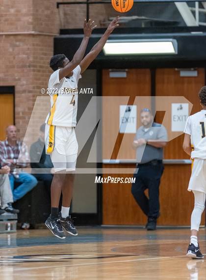 Thumbnail 3 in Saint Pauls @ Fairmont (Robeson County Shootout) photogallery.