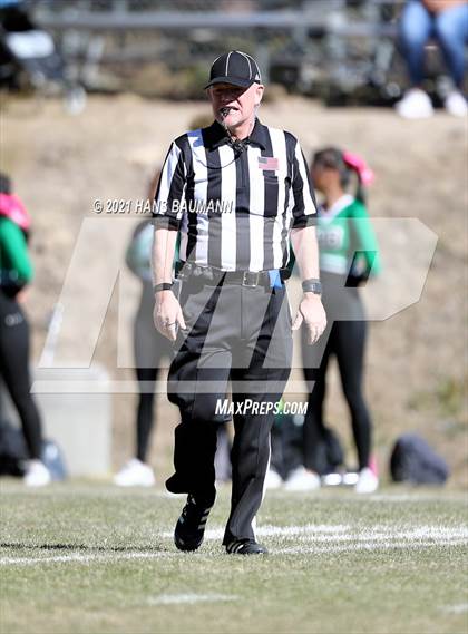 Thumbnail 2 in Hug @ Truckee photogallery.