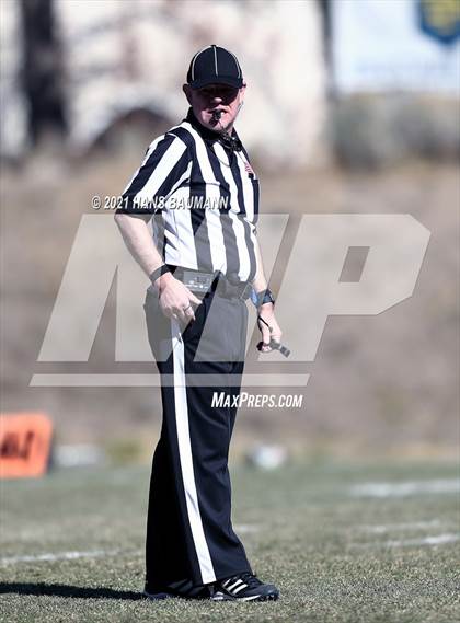 Thumbnail 1 in Hug @ Truckee photogallery.