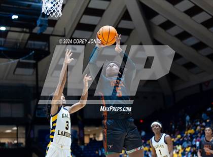Thumbnail 2 in Kell vs Eagle's Landing (GHSA 5A State Championship) photogallery.