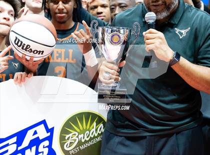 Thumbnail 2 in Kell vs Eagle's Landing (GHSA 5A State Championship) photogallery.