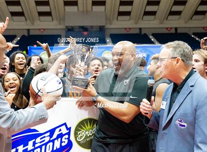 Thumbnail 1 in Kell vs Eagle's Landing (GHSA 5A State Championship) photogallery.