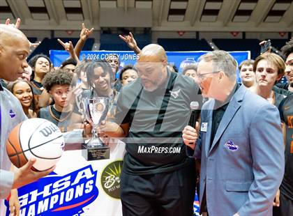 Thumbnail 1 in Kell vs Eagle's Landing (GHSA 5A State Championship) photogallery.
