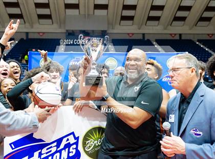 Thumbnail 2 in Kell vs Eagle's Landing (GHSA 5A State Championship) photogallery.