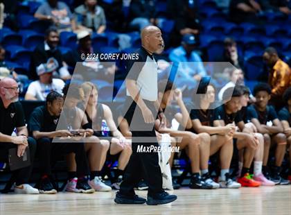 Thumbnail 1 in Kell vs Eagle's Landing (GHSA 5A State Championship) photogallery.
