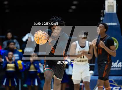Thumbnail 2 in Kell vs Eagle's Landing (GHSA 5A State Championship) photogallery.