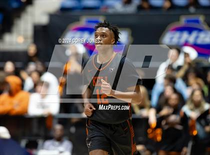 Thumbnail 2 in Kell vs Eagle's Landing (GHSA 5A State Championship) photogallery.