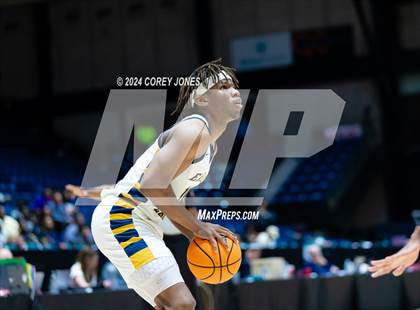 Thumbnail 3 in Kell vs Eagle's Landing (GHSA 5A State Championship) photogallery.