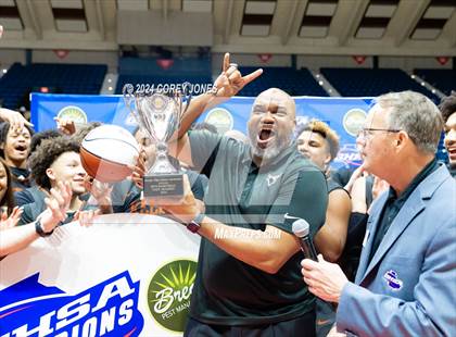 Thumbnail 3 in Kell vs Eagle's Landing (GHSA 5A State Championship) photogallery.