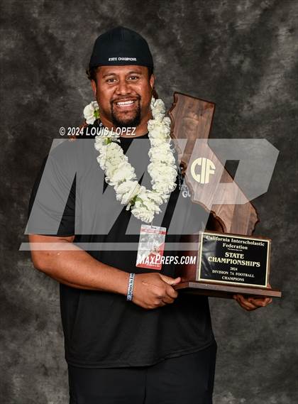 Thumbnail 2 in Balboa (CIF State DIV 7A Championship Trophy Award Photos) photogallery.