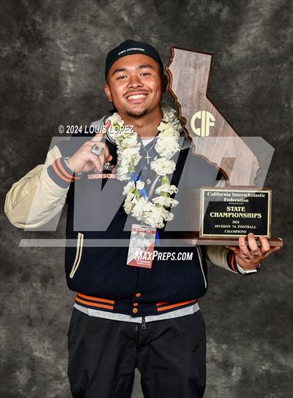 Thumbnail 2 in Balboa (CIF State DIV 7A Championship Trophy Award Photos) photogallery.