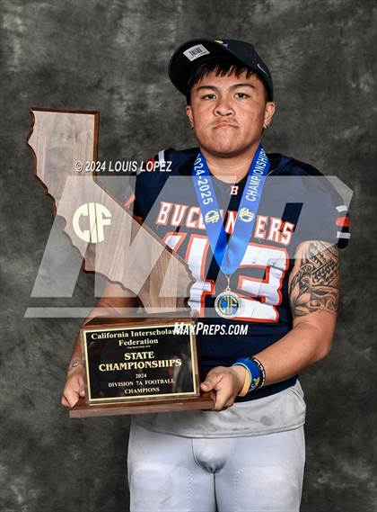 Thumbnail 3 in Balboa (CIF State DIV 7A Championship Trophy Award Photos) photogallery.