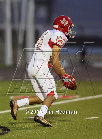 Thumbnail 1 in Travis @ Fredericksburg photogallery.
