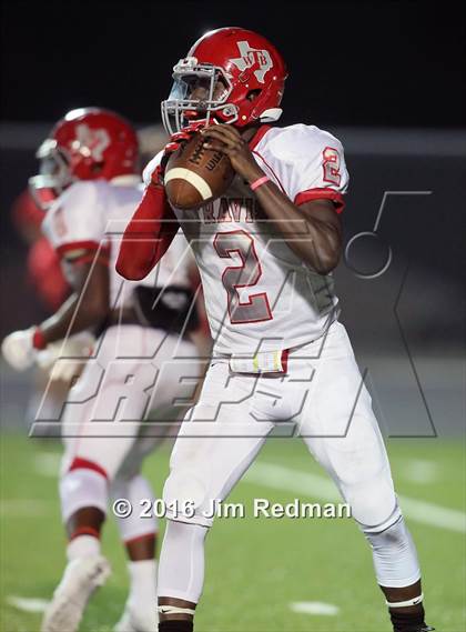 Thumbnail 3 in Travis @ Fredericksburg photogallery.