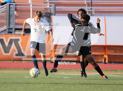 Thumbnail 3 in Bemidji @ Moorhead photogallery.