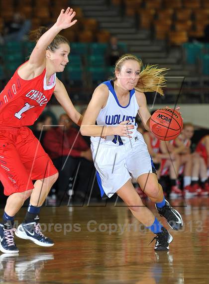 Thumbnail 2 in Grandview vs. Chaparral (CHSAA 5A Great 8 ) photogallery.