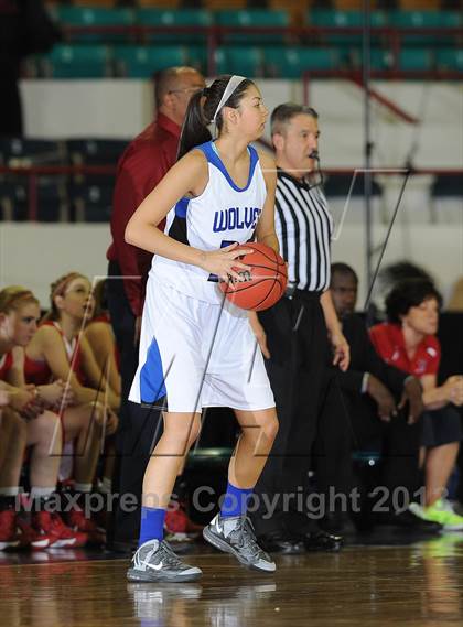 Thumbnail 3 in Grandview vs. Chaparral (CHSAA 5A Great 8 ) photogallery.