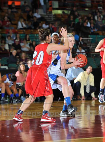 Thumbnail 3 in Grandview vs. Chaparral (CHSAA 5A Great 8 ) photogallery.