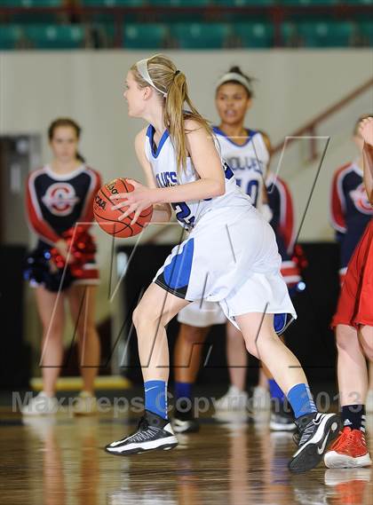 Thumbnail 3 in Grandview vs. Chaparral (CHSAA 5A Great 8 ) photogallery.