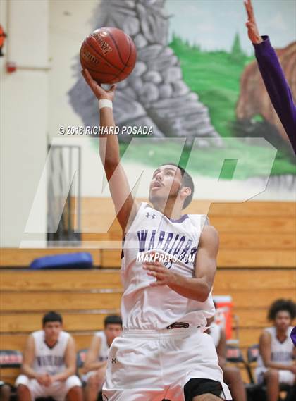 Thumbnail 3 in Fresno vs. Washington Union photogallery.