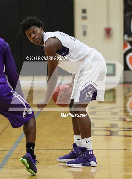 Thumbnail 2 in Fresno vs. Washington Union photogallery.