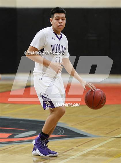 Thumbnail 1 in Fresno vs. Washington Union photogallery.