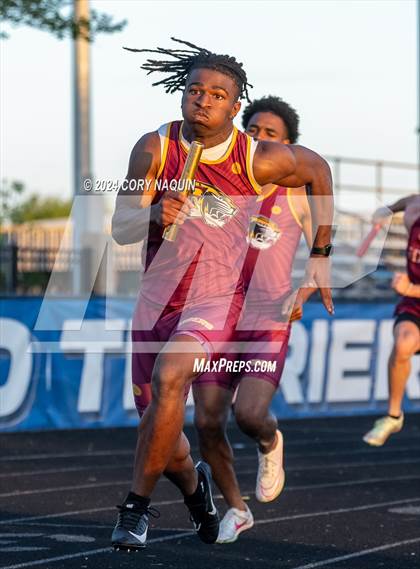 Thumbnail 3 in Terrier Relays photogallery.