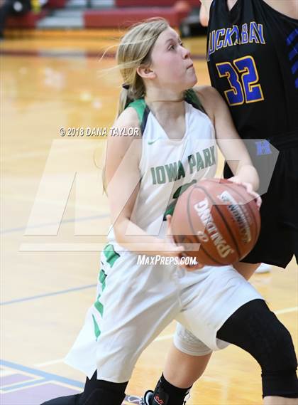 Thumbnail 3 in Huckabay vs Iowa Park (Poolville Mesquite Pit Classic Tournament) photogallery.