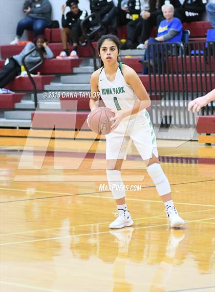 Thumbnail 1 in Huckabay vs Iowa Park (Poolville Mesquite Pit Classic Tournament) photogallery.