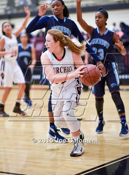 Thumbnail 2 in Churchill vs Johnson [Claudia Taylor] photogallery.