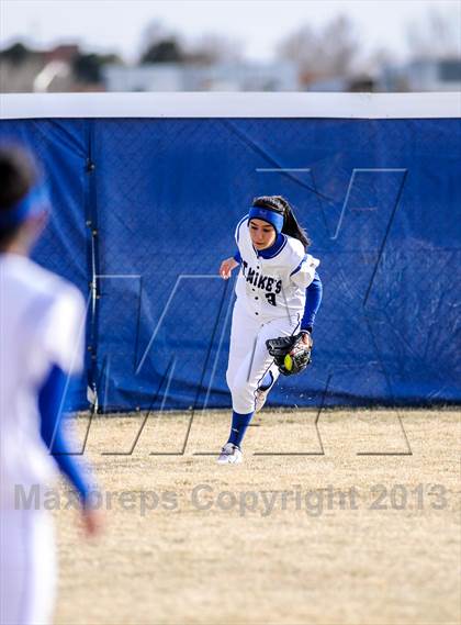 Thumbnail 2 in St. Michael's vs. Bernalillo photogallery.
